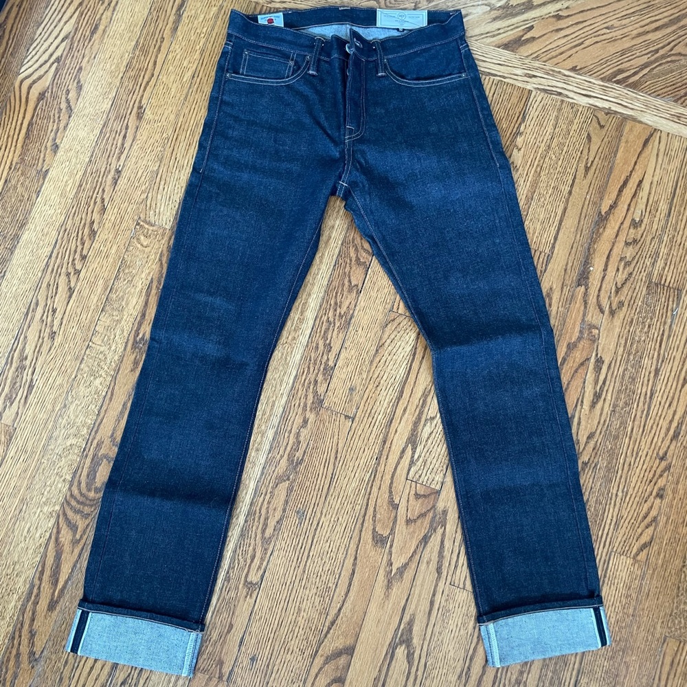 Rogue Territory Stanton Slim Straight Raw Denim